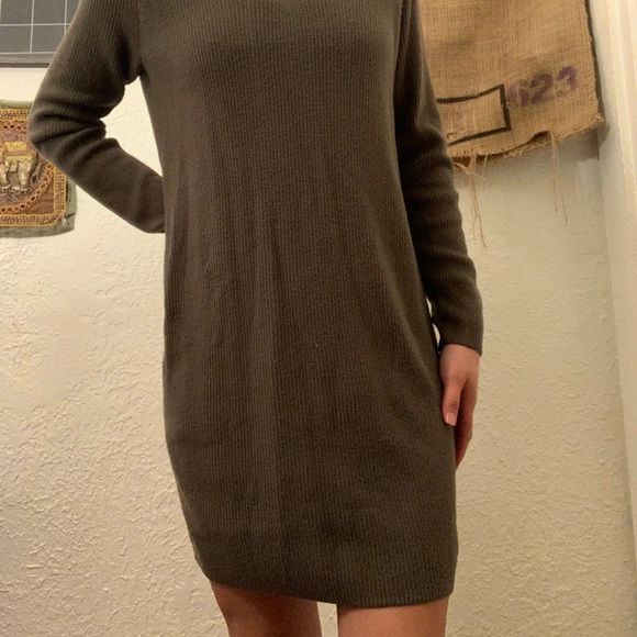 💚 knit dress 💚 - Picture 3 of 4